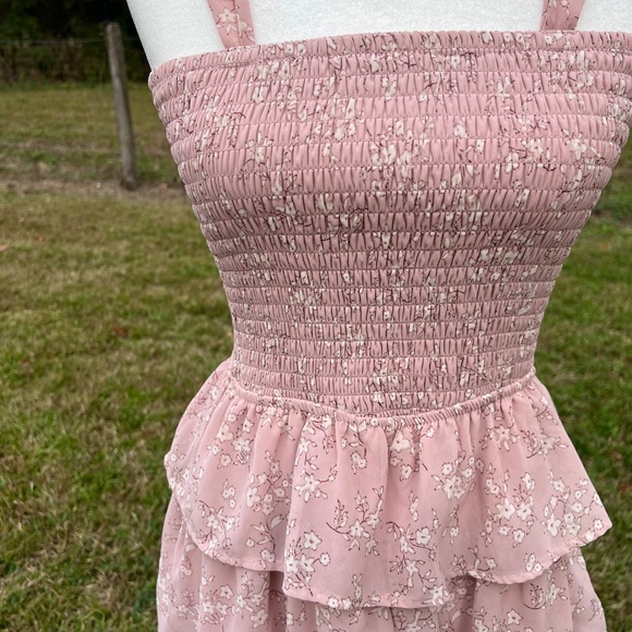 Ruffle Tiered Midi Dress - Picture 4 of 5